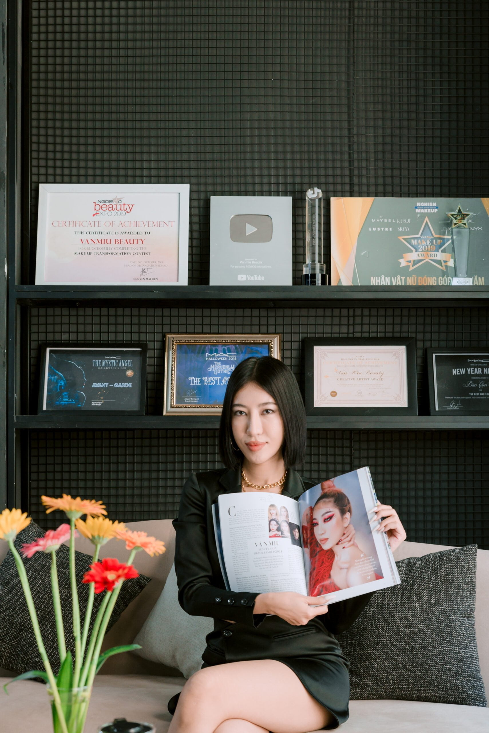 van-miu-va-giai-thuong-makeup